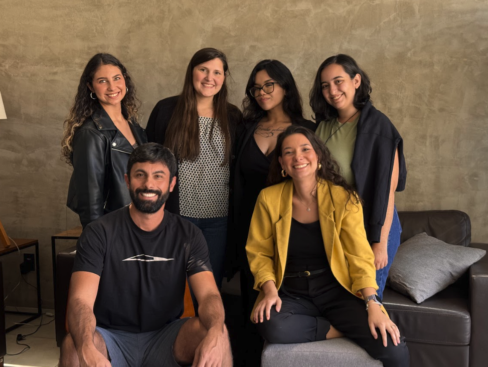 WiseVAs Team